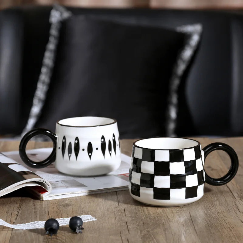 Creative Ceramic Coffee Mug Black White Couple Mug Home Chessboard Latte Latte Coffee Cup Simple Afternoon Tea Supplies New Gift